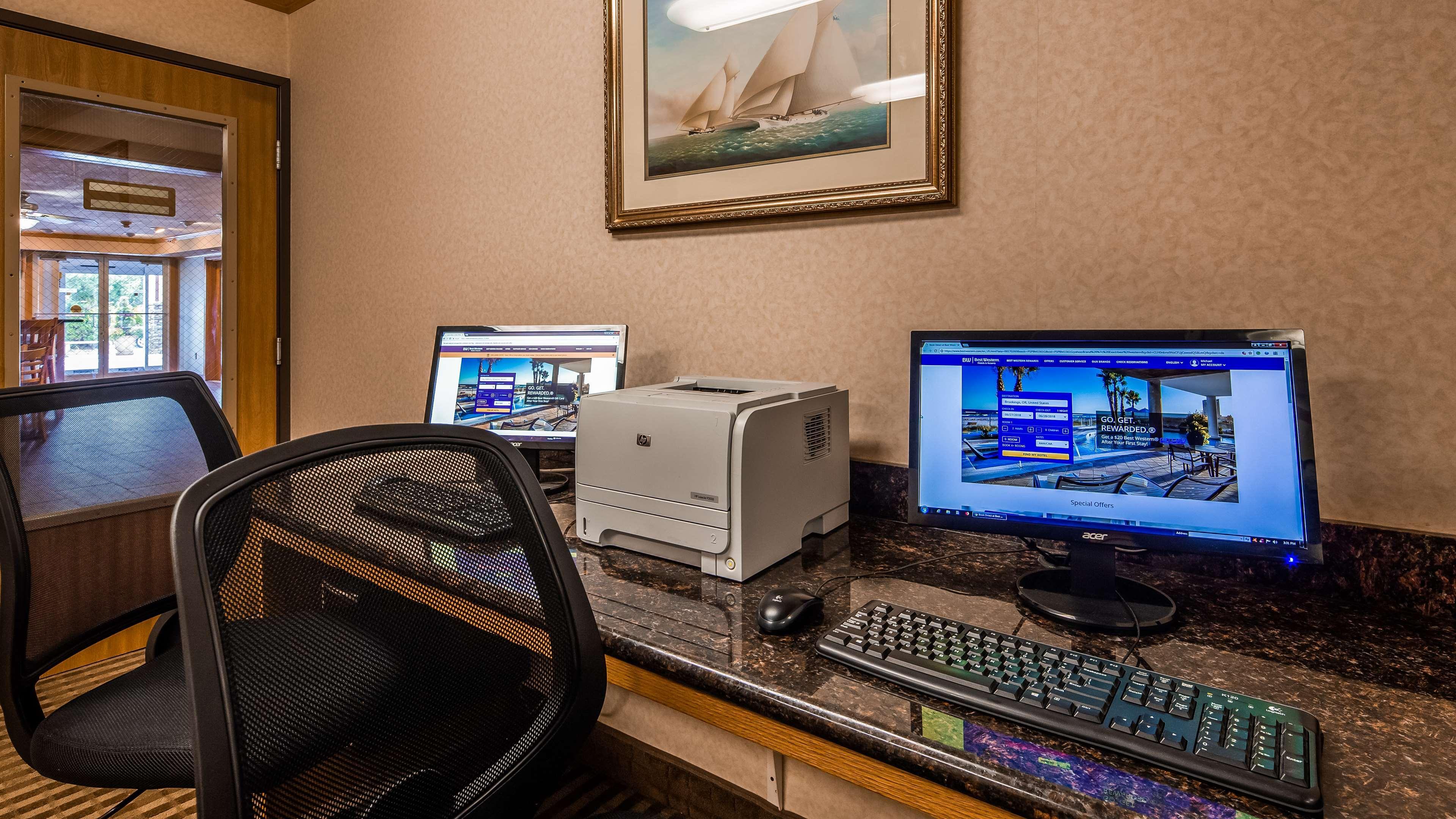 Best Western Plus Landmark Inn Lincoln City Ngoại thất bức ảnh
